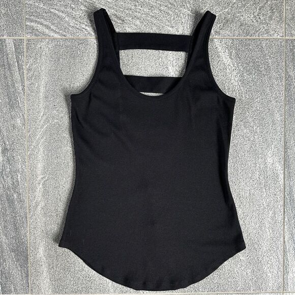 NWT Chaser Rib Shirttail Scoop neck Tank Top Cut Out Ladder Back in Black Small - Picture 2 of 9